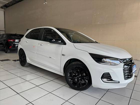 CHEVROLET ONIX 1.0 TURBO FLEX RS AUTOMÁTICO CHEVROLET ONIX 1.0 TURBO FLEX RS AUTOMÁTICO